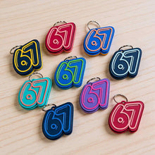Load image into Gallery viewer, 3D Printed 67 Clicking Keychain Fidget - Trendy Gift for Kids