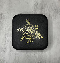 Load image into Gallery viewer, Personalized Travel Jewelry Box With Zipper, Faux Leather